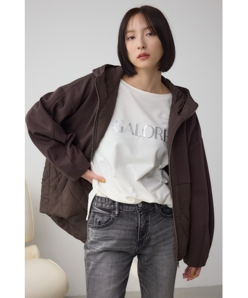 AZUL by moussy（アズールバイマウジー）の「ダンボールドッキングジップパーカー（パーカー・レディース・ブラック/グレイッシュベージュ/ブラウン・SMALL/MEDIUM）」の20枚目の写真
