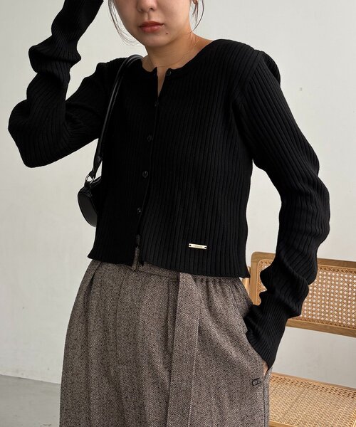 CAPRICIEUX LE'MAGE（カプリシューレマージュ）の「【新色/オフホワイト】【前後2WAY】カーブスリーブリブニット（カーディガン/ボレロ・レディース・レッド/ブラウン/ベージュ/ブラック/オフホワイト・FREE）」の19枚目の写真