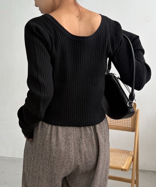 CAPRICIEUX LE'MAGE（カプリシューレマージュ）の「【新色/オフホワイト】【前後2WAY】カーブスリーブリブニット（カーディガン/ボレロ・レディース・レッド/ブラウン/ベージュ/ブラック/オフホワイト・FREE）」の21枚目の写真