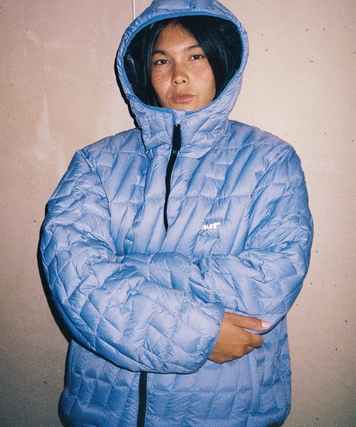 HUF（ハフ）の「HUF X TAION CASCADE PACKABLE HOODED DOWN JACKET（ブルゾン・メンズ・パープル系その他/ブラック/ストーン/イエロー系その他・S/M/L/XL/XXL）」の5枚目の写真