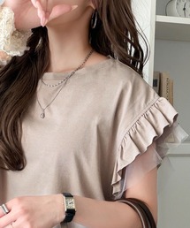 classicalelf（クラシカルエルフ）の「【UVカット・吸水速乾・接触冷感機能付き】ふんわり大人トップス。袖チュール切替フリル使いフレンチスリーブTシャツ（Tシャツ/カットソー）」