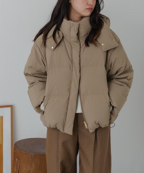 URBAN RESEARCH（アーバンリサーチ）の「2WAYフーデットダウンコート