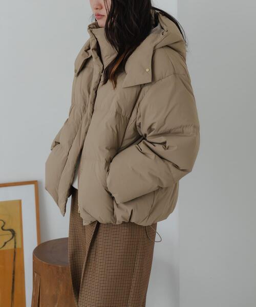 URBAN RESEARCH（アーバンリサーチ）の「2WAYフーデットダウンコート