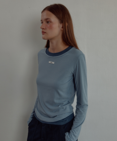 LETERIE(レテリー)の「DOUBLE LAYERED LONGSLEEVE TEE_BLUE(Tシャツ/カットソー・レディース・ブルー・FREE)」の1枚目の写真