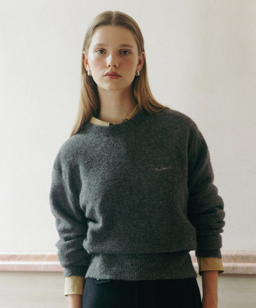 TTUDEMENT（トュードメント）の「WOOL ROUND KNIT PULLOVER CHARCOAL（ニット/セーター・レディース・その他・FREE）」の3枚目の写真
