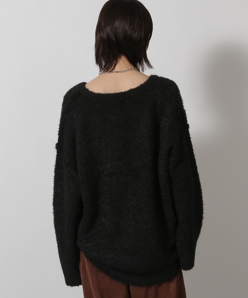 LAKOLE（ラコレ）の「ブークレVネックニットプルオーバー / 598893（ニット/セーター・レディース・グレー/ブラック/カーキ・FREE）」の21枚目の写真