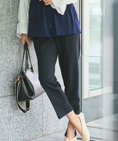 Elura(エルーラ)の「≪入卒/セレモニー/通勤≫ダンボールパンツ/602139(その他パンツ・レディース・ネイビー/グレイッシュベージュ・LARGE/MEDIUM)」の1枚目の写真