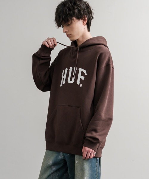 HUF（ハフ）の「HUF ハフ ARCH P/O HOODIE オーバーサイズアーチロゴプリント裏起毛プルオーバーパーカー（パーカー・メンズ・ブラウン/ブラック/ライラック・M/L/XL）」の9枚目の写真