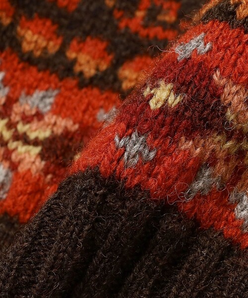 BEAMS PLUS(ビームスプラス)の「【別注】Jamieson’s / Fairsile V-Neck Knit Vest(ニット/セーター・メンズ・オリーブ/カーキ/ブラウン・XL(42)/XXL(44)/M(38)/L(40))」の12枚目の写真