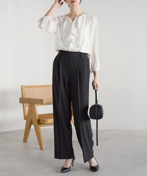 RIRIYANO(リリヤーノ)の「<洗える>単品ストレッチシャンブレーストレートパンツ(スーツパンツ・レディース・チャコールグレー/ブラック・11号/9号/13号/7号/19号/17号/15号)」の9枚目の写真