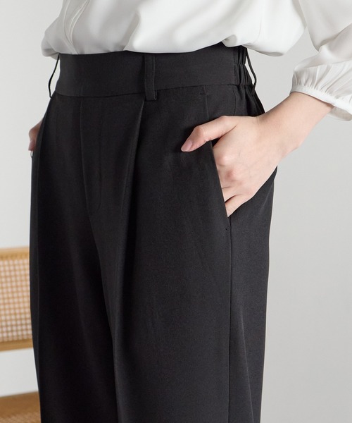 RIRIYANO(リリヤーノ)の「<洗える>単品ストレッチシャンブレーストレートパンツ(スーツパンツ・レディース・チャコールグレー/ブラック・11号/9号/13号/7号/19号/17号/15号)」の14枚目の写真