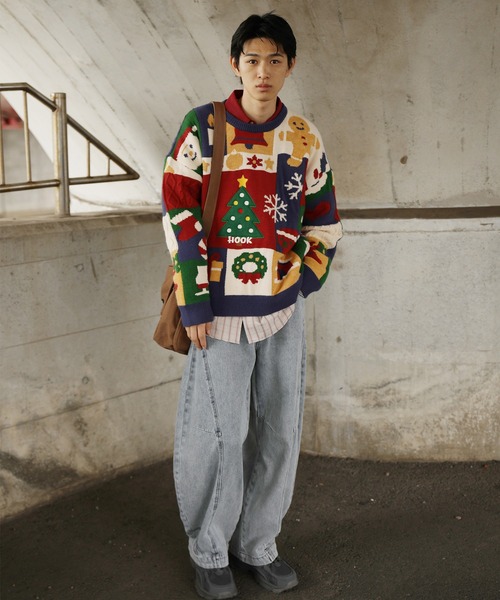 HOOK(フック)の「HOOK -original- 厚手パッチワーククリスマスニットプルオーバー (AW)(ニット/セーター・メンズ・ブルー・LARGE/MEDIUM/SMALL/X-LARGE)」の3枚目の写真