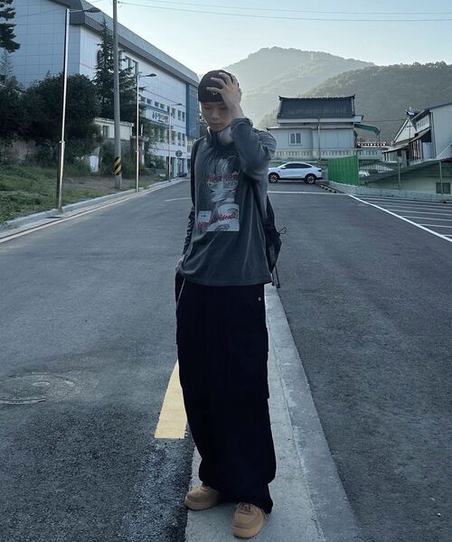 SEARCH410(サーチ410)の「フューチャー長袖Tシャツホワイト(Tシャツ/カットソー・メンズ・その他・MEDIUM/LARGE)」の3枚目の写真