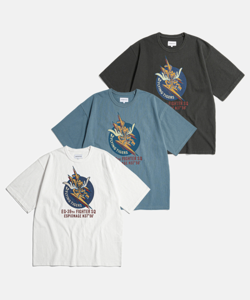 ESPIONAGE（エスピオナジ）の「Flying Tigers Heavyweight Tee Off White（Tシャツ/カットソー・レディース・その他・LARGE/X-LARGE/MEDIUM）」の3枚目の写真
