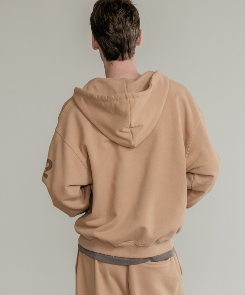 SSIN AND LEE（シンアンドリー）の「ラスティコットンスウェットフードパーカー ベージュ（パーカー・メンズ・その他・LARGE/MEDIUM）」の3枚目の写真