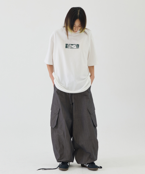 eastserviceshop(イーストサービスショップ)の「Glitter Buddies Half T - White(Tシャツ/カットソー・レディース・ホワイト・SMALL/MEDIUM/LARGE)」の3枚目の写真