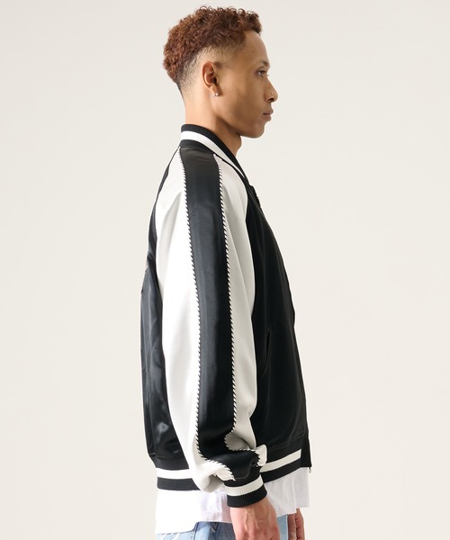 FUBU( フブ)の「FUBU フブ ブランド Embroidered Souvenir Jacket / 刺繍スカジャン 龍モチーフ スーベニアジャケット(スタジャン・メンズ・ネイビー/ブラック・M/L/XL/XXL)」の8枚目の写真
