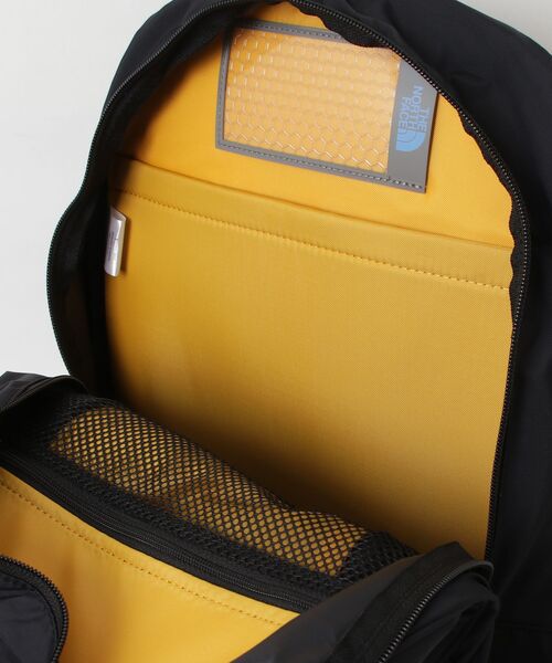 こども ビームス（コドモビームス）の「TNF26S K Roundy（バックパック/リュック・キッズ・ブラック/ベージュ・ONE SIZE）」の5枚目の写真