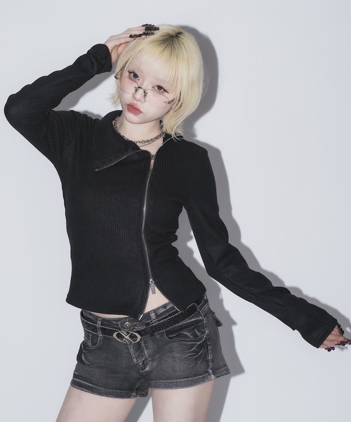 17HR（セブンティーンアワーズ）の「ダブルジップリブトップス（Tシャツ/カットソー・レディース・ブラック/ブラウン・FREE）」の11枚目の写真