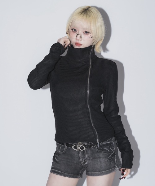 17HR（セブンティーンアワーズ）の「ダブルジップリブトップス（Tシャツ/カットソー・レディース・ブラック/ブラウン・FREE）」の4枚目の写真