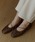 OLUN�i�I�����j�́ugather flat shoes/�M���U�[�t���b�g�V���[�Y�i�p���v�X�j�v�b�u���E��