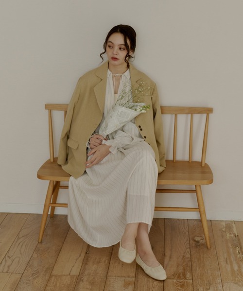 OLUN(オルン)の「gather flat shoes/ギャザーフラットシューズ(パンプス・レディース・ブラック/アイボリー/ブラウン・LL/LARGE/MEDIUM/SMALL)」の17枚目の写真