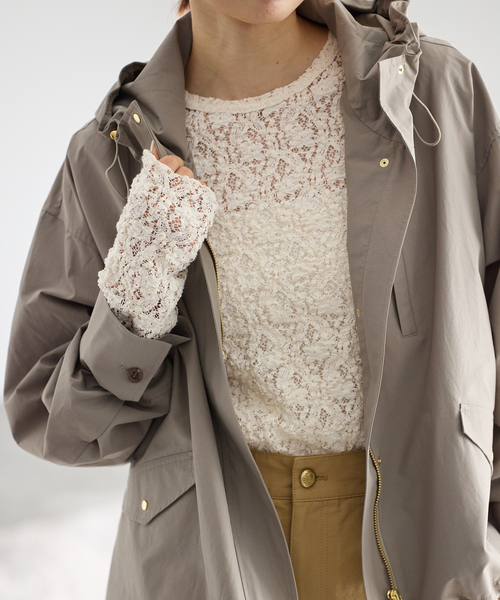 IENA（イエナ）の「《追加3》Flowerストレッチレースプルオーバー（Tシャツ/カットソー・レディース・ブラック/アイボリー・FREE）」の18枚目の写真