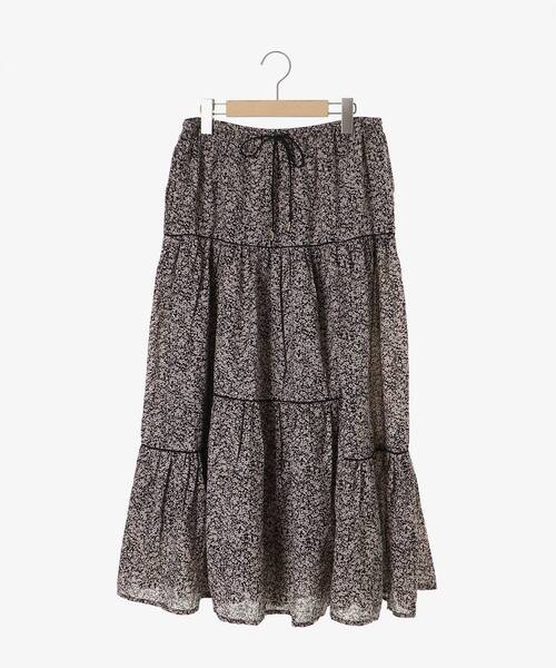 le.coeur blanc（ルクールブラン）の「Fanaka別注フラワー柄スカート（スカート・レディース・ブラック系その他・38）」の2枚目の写真