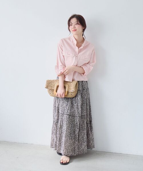 le.coeur blanc（ルクールブラン）の「Fanaka別注フラワー柄スカート（スカート・レディース・ブラック系その他・38）」の4枚目の写真