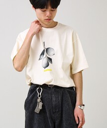 GLOSTER | 【モノトーン果実図鑑】フルーツプリントTシャツ(Tシャツ/カットソー)