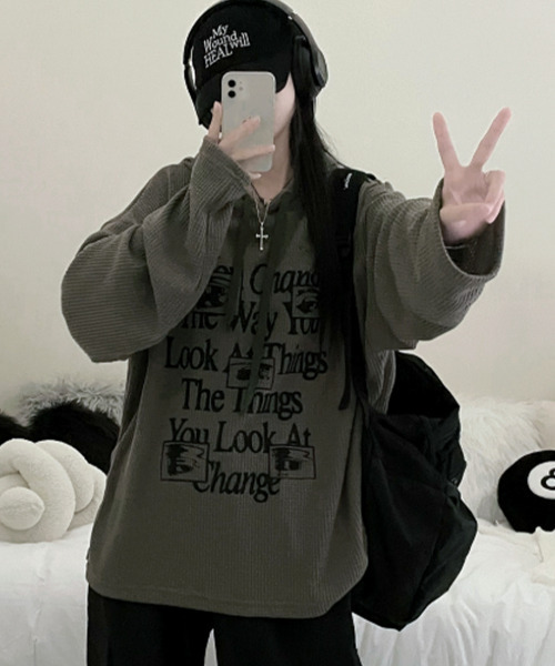 VIVID LADY(ビビッドレディー)の「ワッフル プルオーバーパーカー フード付き トップス(Tシャツ/カットソー・レディース・カーキ/ブラック/グレー/ベージュ・FREE)」の13枚目の写真