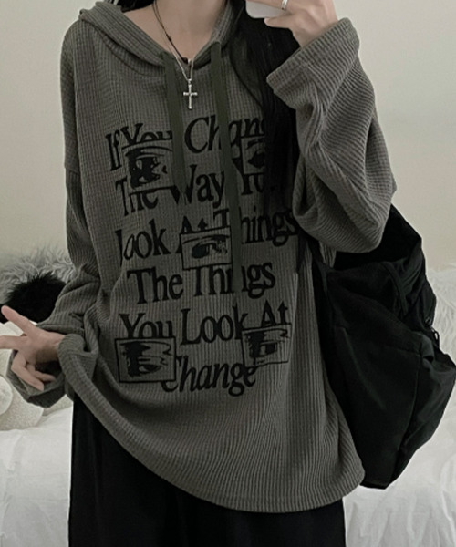 VIVID LADY(ビビッドレディー)の「ワッフル プルオーバーパーカー フード付き トップス(Tシャツ/カットソー・レディース・カーキ/ブラック/グレー/ベージュ・FREE)」の15枚目の写真