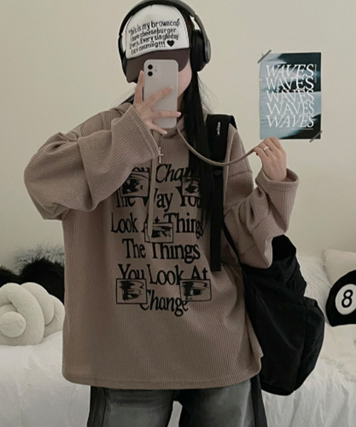 VIVID LADY(ビビッドレディー)の「ワッフル プルオーバーパーカー フード付き トップス(Tシャツ/カットソー・レディース・カーキ/ブラック/グレー/ベージュ・FREE)」の22枚目の写真