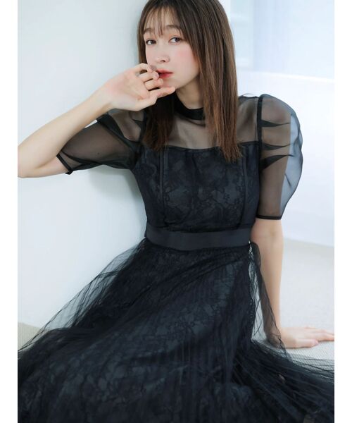 dazzlin（ダズリン）の「【藤井サチコラボ】チュールレイヤードレースドレス（ドレス・レディース・アイボリー/ブラック/ブルー・SMALL/MEDIUM）」の4枚目の写真