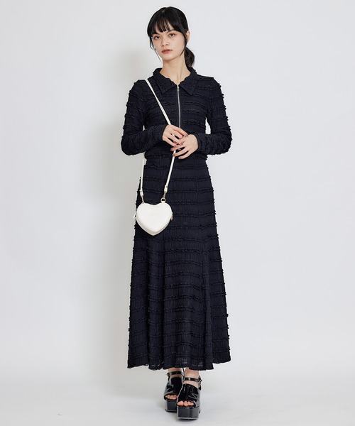 REDYAZEL(レディアゼル)の「ミニフリルZIPブラウス×ミニフリルフレアロングスカートセットアップ(セットアップ・レディース・ブラック/オフホワイト/ピンク・FREE)」の17枚目の写真