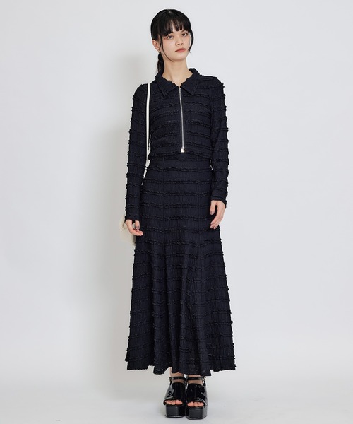 REDYAZEL(レディアゼル)の「ミニフリルZIPブラウス×ミニフリルフレアロングスカートセットアップ(セットアップ・レディース・ブラック/オフホワイト/ピンク・FREE)」の19枚目の写真