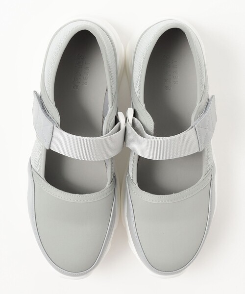 BEAMS HEART(ビームスハート)の「ベルト切り替え スニーカー 26SS(スニーカー・レディース・グレー/ブラック・MEDIUM/SMALL/LARGE)」の8枚目の写真