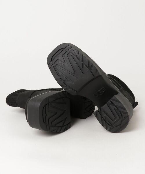 UGG（アグ）の「UGG / アグ：【レディース】W MOXY CHELSEA：1171475[DEA]（ブーツ・レディース・ブラック・24㎝/23.5㎝/24.5㎝）」の3枚目の写真