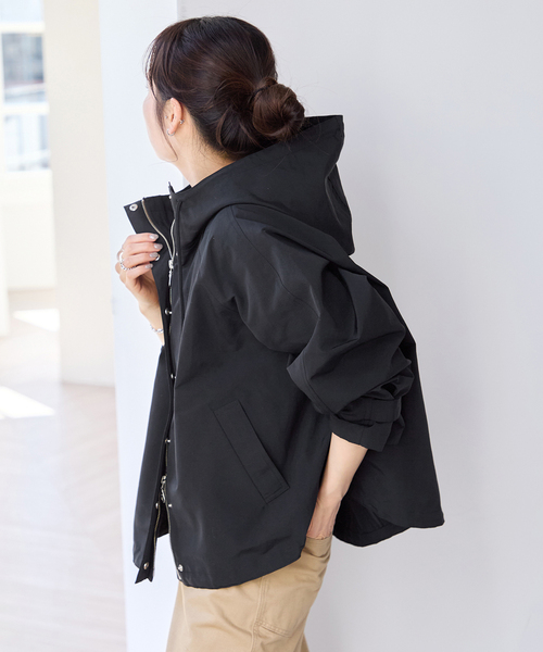 U by SPICK&SPAN（ユーバイスピックアンドスパン）の「コットン/ナイロングログランフレアブルゾン（マウンテンパーカー・レディース・モカ/ベージュ/ブラック・36/38）」の18枚目の写真