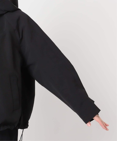 U by SPICK&SPAN（ユーバイスピックアンドスパン）の「コットン/ナイロングログランフレアブルゾン（マウンテンパーカー・レディース・モカ/ベージュ/ブラック・36/38）」の13枚目の写真
