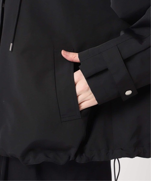 U by SPICK&SPAN（ユーバイスピックアンドスパン）の「コットン/ナイロングログランフレアブルゾン（マウンテンパーカー・レディース・モカ/ベージュ/ブラック・36/38）」の15枚目の写真