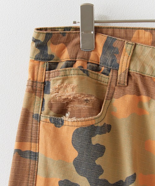 Theater code(シアターコード)の「Duck Pattern Distressed Ripstop Wide Cargo Pants / カモ柄 ダメージ加工リップストップ ワイドカーゴパンツ 2026年春夏(カーゴパンツ・メンズ・ブラウン・M/L)」の7枚目の写真