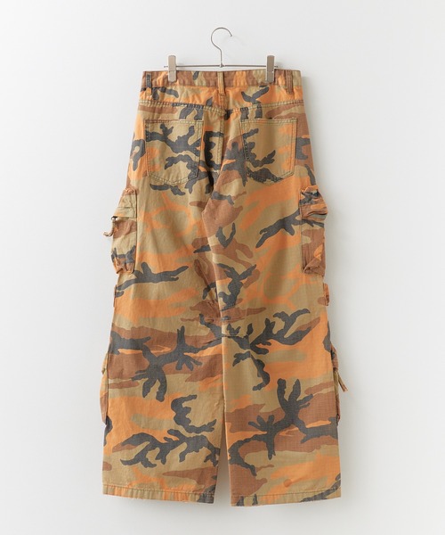 Theater code(シアターコード)の「Duck Pattern Distressed Ripstop Wide Cargo Pants / カモ柄 ダメージ加工リップストップ ワイドカーゴパンツ 2026年春夏(カーゴパンツ・メンズ・ブラウン・M/L)」の9枚目の写真