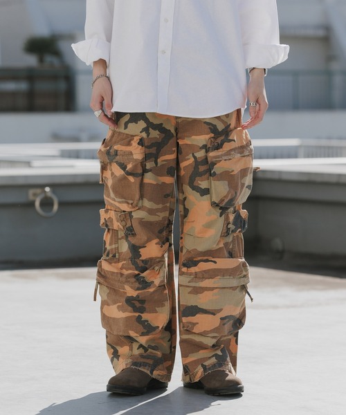 Theater code(シアターコード)の「Duck Pattern Distressed Ripstop Wide Cargo Pants / カモ柄 ダメージ加工リップストップ ワイドカーゴパンツ 2026年春夏(カーゴパンツ・メンズ・ブラウン・M/L)」の16枚目の写真