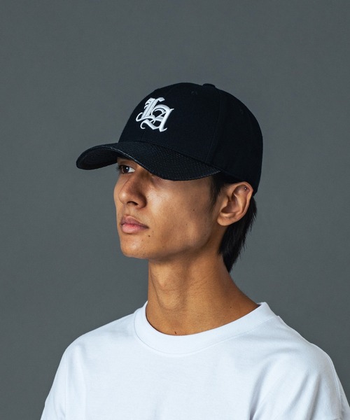 XLARGE（エクストララージ）の「CROC OLD ENGLISH CAP（キャップ・メンズ・ブラック/オリーブ/オフホワイト・ONE SIZE）」の10枚目の写真