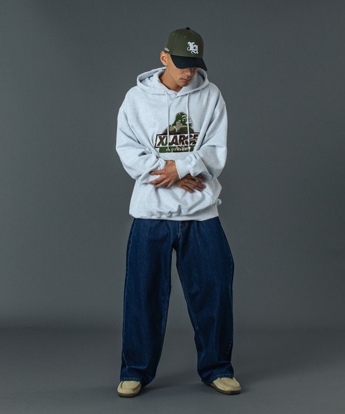 XLARGE（エクストララージ）の「CROC OLD ENGLISH CAP（キャップ・メンズ・ブラック/オリーブ/オフホワイト・ONE SIZE）」の21枚目の写真