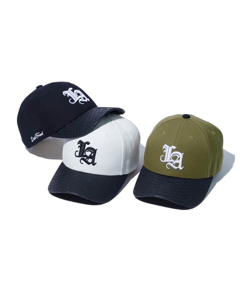 XLARGE（エクストララージ）の「CROC OLD ENGLISH CAP（キャップ・メンズ・ブラック/オリーブ/オフホワイト・ONE SIZE）」の4枚目の写真