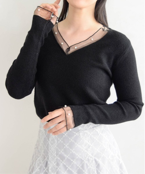 MISCH MASCH(ミッシュマッシュ)の「2026春夏新作 シアー切替フェミニンVネックニット(ニット/セーター・レディース・ホワイト/グレー/ブラック・フリ-)」の9枚目の写真
