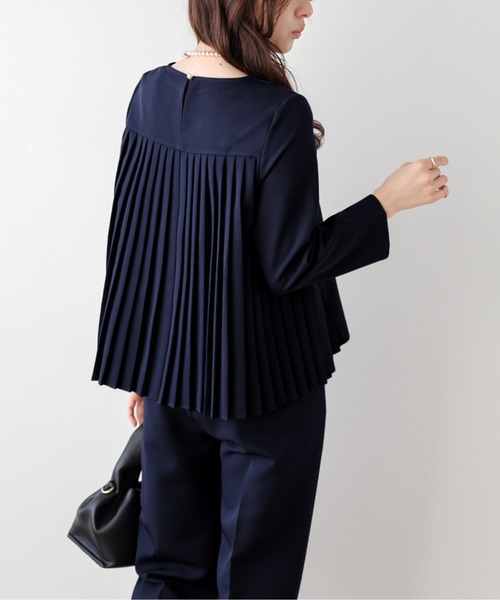 AMELY（エミリー）の「ペプラムジャケット&テーパードパンツ セットアップ（セットアップ・レディース・ブラック/ネイビー/ベージュ・L/M）」の15枚目の写真