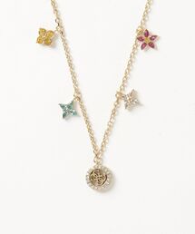 Guess（ゲス）の「SECRET GARDEN 16-18" Flower Charms Necklace アクセサリー ネックレス（ネックレス）」